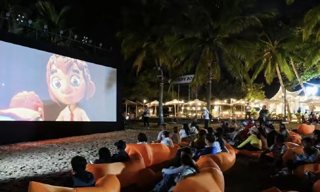 Outdoor movie screening program returns for 7th Hainan film festival