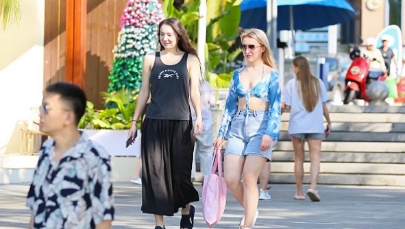 Sanya sees surging inbound tourism with diverse offerings