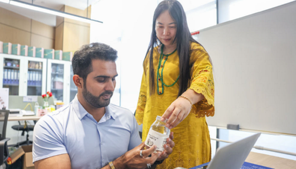 Pakistani entrepreneur finds success in Hainan FTP