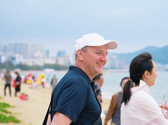 In Europe, Czech Republic sets its sights on Sanya