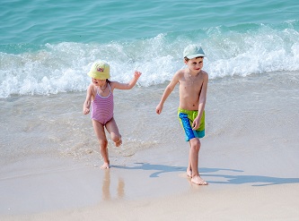 Sanya's tourism stays hot as off-peak travel surges